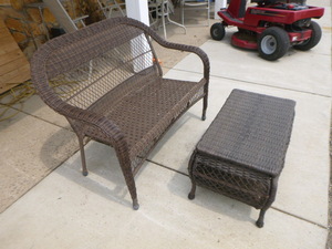 lot 182 image: Outdoor Wicker Furniture