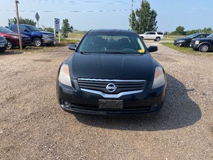 lot 6 image: 2008 Nissan Altima
