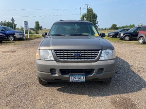 lot 17 image: 2002 Ford Explorer