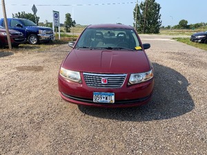 lot 14 image: 2007 Saturn Ion