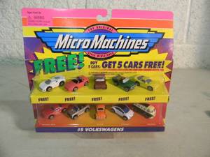 ORIGINAL - VINTAGE 1997 MICRO MACHINES #5 VOLKSWAGONS, GALOOB #65100 - IN PACKAGE - NICE PIECE - SEE PICTURES