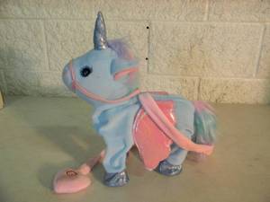 VINTAGE MAGIC PONY - COOL OLD SCHOOL PIECE - NICE - SEE PICTURES
