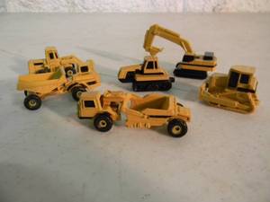 ORIGINAL - 6 ERTL DIE-CAST CONSTRUCTION MICRO MACHINES - GREAT SET - NICE - SEE PICTURES