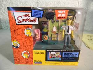 VINTAGE 2003 The Simpsons WORLD OF SPRINGFIELD INTERACTIVE ENVIROMENT, NUCLEAR POWER PLANT - Frank Grimes By Playmates #43805 - IN BOX - AWESOME PIECE - SEE PICTURES