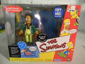 VINTAGE 2000 The Simpsons WORLD OF SPRINGFIELD INTERACTIVE ENVIROMENT, Kwik-E-Mart - Apu By Playmates #199124 - IN BOX - AWESOME PIECE - SEE PICTURES