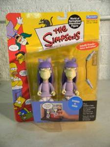 VINTAGE 2002 The Simpsons WORLD OF SPRINGFIELD INTERACTIVE FIGURE - SHERRI & TERRI #199243 By Playmates - IN BOX - AWESOME PIECE - SEE PICTURES