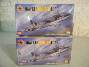 lot 45 image: 2 - AIRFIX 172 scale Model Kits, Made In France - HAWKER HUNTER FGA9 - SEALED IN BOX - GREAT PIECES - SEE PICTURES