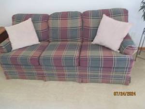 Comfortable Smith Brothers plaid th...