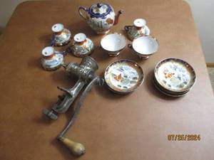Authentic Vintage hand painted Japa...