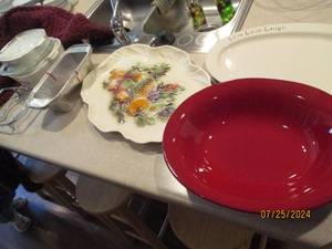 CorningWare Covered casserole dishe...