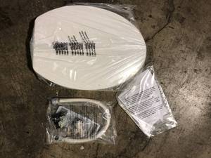 American Standard AquaWash Non-Electric Slow Close Bidet Seat for Elongated Toilets in White Customer Returns See Pictures