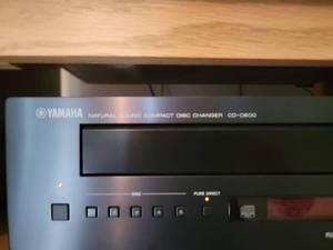 lot 52 image: Yamaha Natural Sound CD Changer - CD-C600