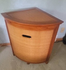 lot 56 image: Stylish Woven Corner Laundry  Hamper