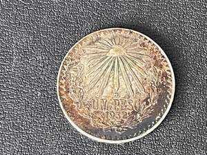 1932 Un Peso Silver Coin