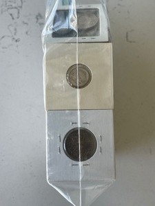 2.5 Pounds Foreign Coins