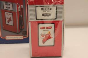 lot 21 image: Texaco Fire Chief Collectible Savings Bank
