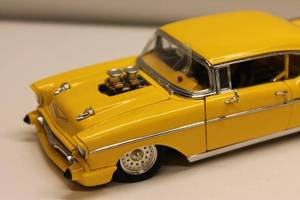 lot 41 image: Yellow Chevrolet Bel Air Diecast Model Car