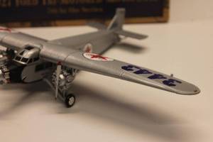 lot 50 image: Texacos First Plane 1927 Ford Tri-Motored Monoplane Die-Cast Model