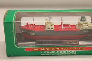 lot 54 image: 2002 Miniature Hess Voyager Toy Ship in Original Box