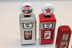 lot 70 image: Lot of Vintage Texaco Gas Pump Salt and Pepper Shakers