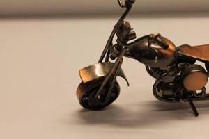 lot 76 image: Metal Motorcycle Miniature Sculpture