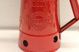 lot 98 image: Vintage Huffman One Quart Liquid Pouring Can
