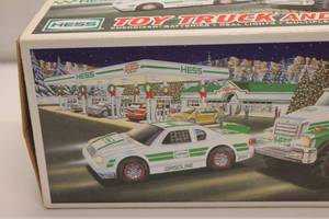 lot 117 image: Hess Toy Truck and Race Car 2011