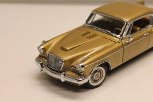 lot 149 image: 1957 Studebaker Golden Hawk Diecast Model Car