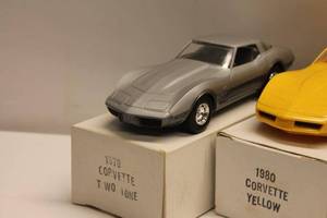 lot 173 image: Assorted Diecast Model Cars 1978-1993 Chevrolet Corvettes - 6 Pieces