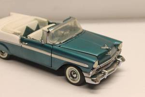 lot 215 image: Vintage 1956 Bel Air Convertible Die-Cast Model Car