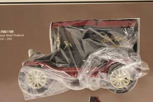 lot 237 image: Fred Ertl Jr. Commemorative Edition Model Set