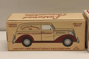 lot 273 image: Eastwood Limited Edition Die Cast Metal Collectible Vehicles