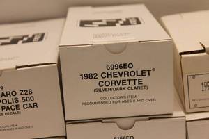 lot 355 image: Lot of 9 Ertl Diecast Collectible Cars - Various Models