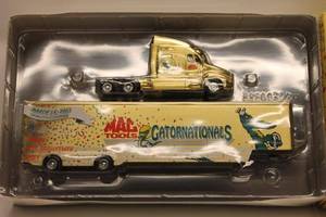 lot 408 image: MAC Tools Gatornationals Limited Edition Collectible 164 Scale Hauler - March 18, 2001