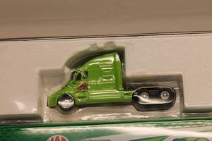 lot 418 image: Mac Tools Gatornationals 34th & 35th Annual Collectible Diecast Truck Set