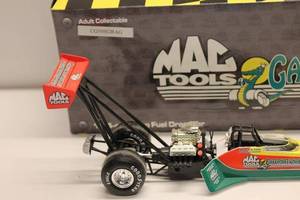 lot 434 image: Mac Tools Gatornationals 1998 Top Fuel Dragster Limited Edition Collectible