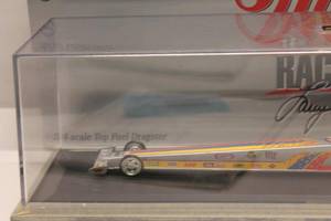 lot 441 image: Miller Racing Larry Dixon Jr. 124-Scale Top Fuel Dragster Model