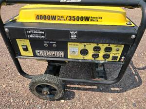 lot 16 image: Champion Generator 4000 Watt