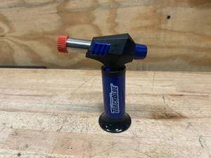 lot 112 image: TORCH BLUE Magnum Torch Lighter (0730248.45)