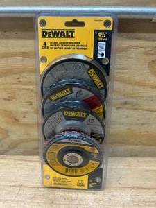 lot 39 image: DEWALT Set of Ceramic Abrasive Cutting Wheels for Metal and Stainless Steel - 4 pieces (0717246)