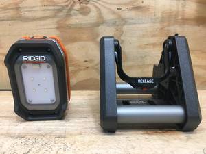 lot 131 image: RIDGID 18V Cordless Flood Light with Detachable Light Model # R8694620 (Tool Only) (Retail $79)