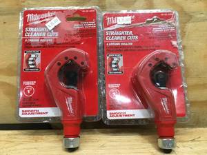 lot 162 image: Lot of 2 - MIlwaukee 1 Constant Swing Copper Tubing Cutter Model # 48-22-4259