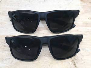 lot 167 image: Lot of 2 - Blenders Eyewear Sunglasses Model # BE6101