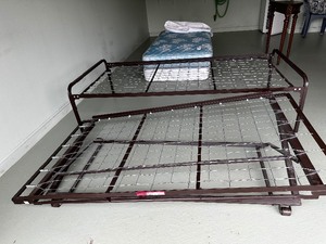 Twin Daybed with Trundle and Two Mattresses