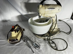 lot 83 image: Antique Hamilton Beach Stand Mixer, And Vintage Sunbeam Hand Mixer