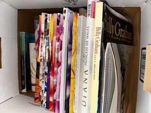 lot 109 image: Miscellaneous Box Of Vintage Books