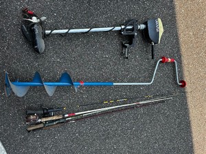 lot 113 image: Ice Fishing Auger, Fishing Poles And MinnKota 35 Trolling Motor