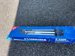 lot 115 image: Hakuba S-4500 Standard Size DigitalVideoPhoto Tripod