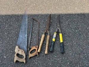 lot 130 image: Hand Saws And Hedge Shears