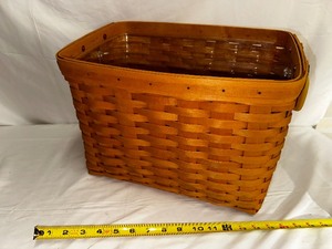 lot 233 image: Large Newspaper Longaberger Basket